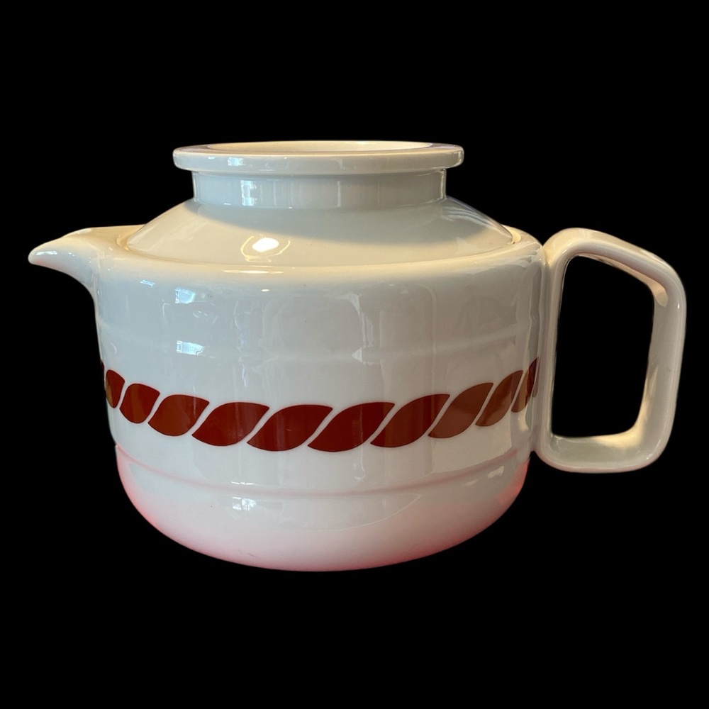 Bob Van Allen for Mikasa Nautilus Stoneware Teapot
